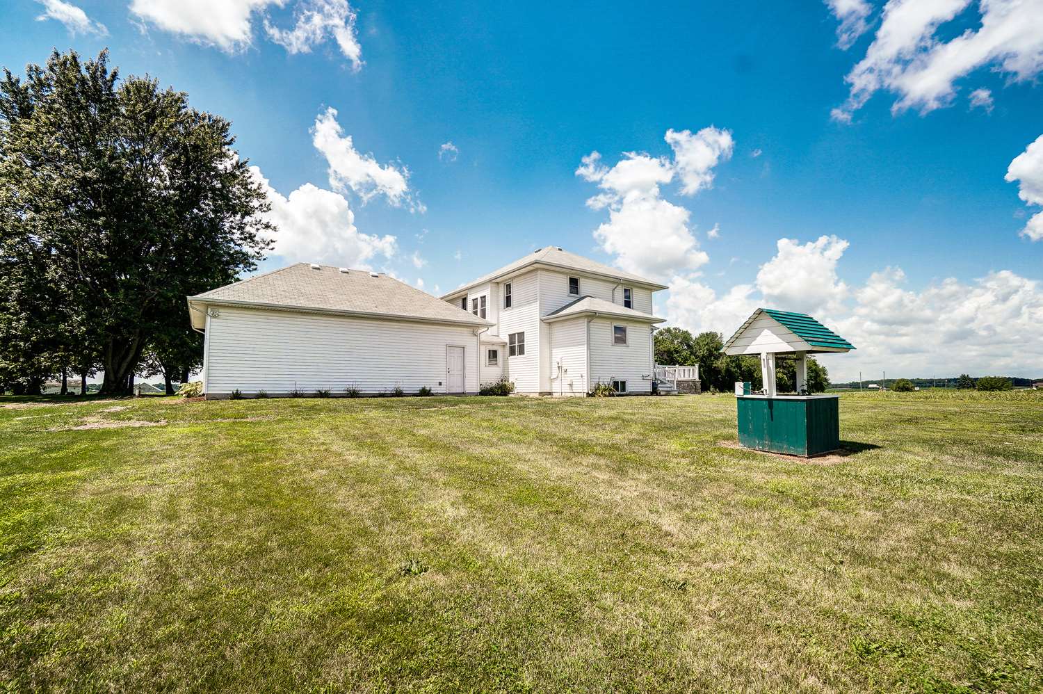12104 Hand Road Fort Wayne, IN 46818 - Photo 28 of 34 Gallery Image 28