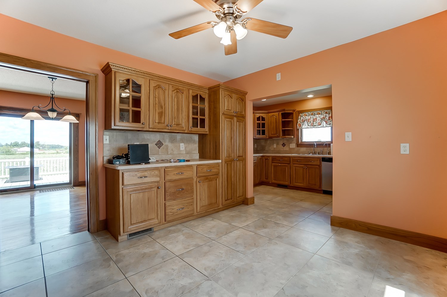 12104 Hand Road Fort Wayne, IN 46818 - Photo 10 of 34 Gallery Image 10