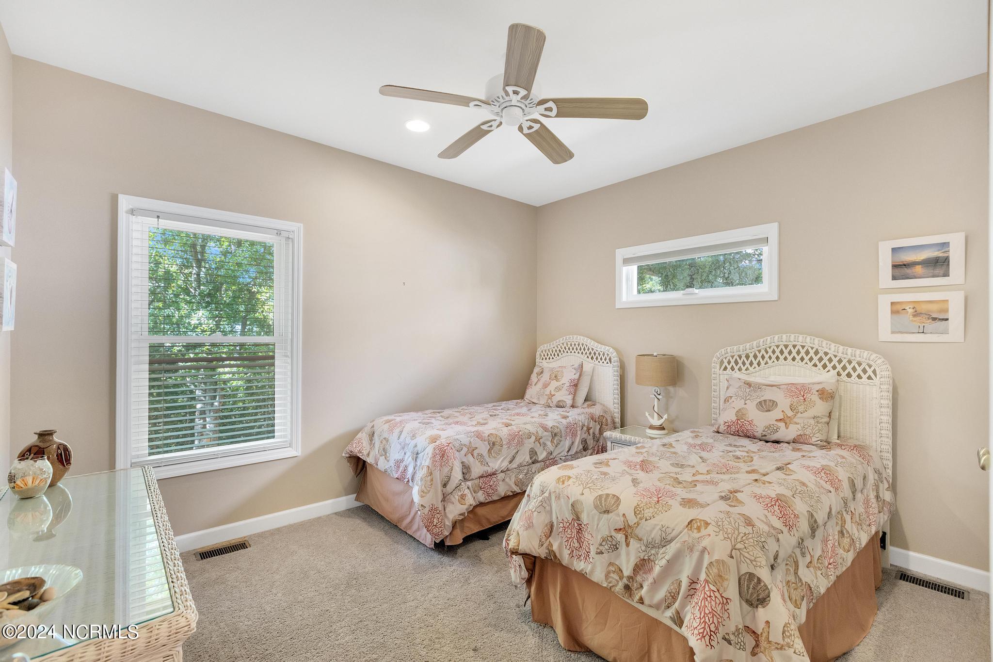 119 Atkinson Road Surf City, NC 28445 - Photo 11 of 44 IMG_3364