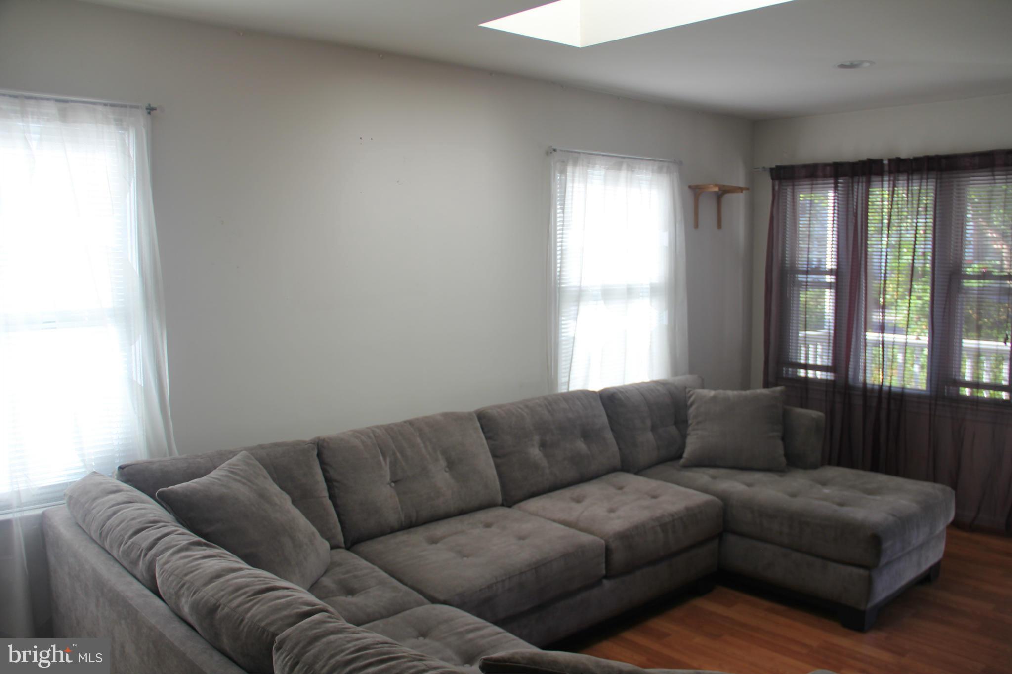 3002 Edgewood Road Kensington, MD 20895 - Photo 5 of 18 Living Room