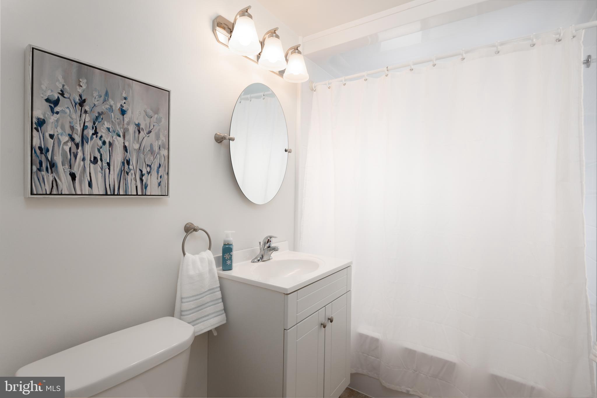 260 Haverford Road Folsom, PA 19033 - Photo 15 of 20 Bathroom 1