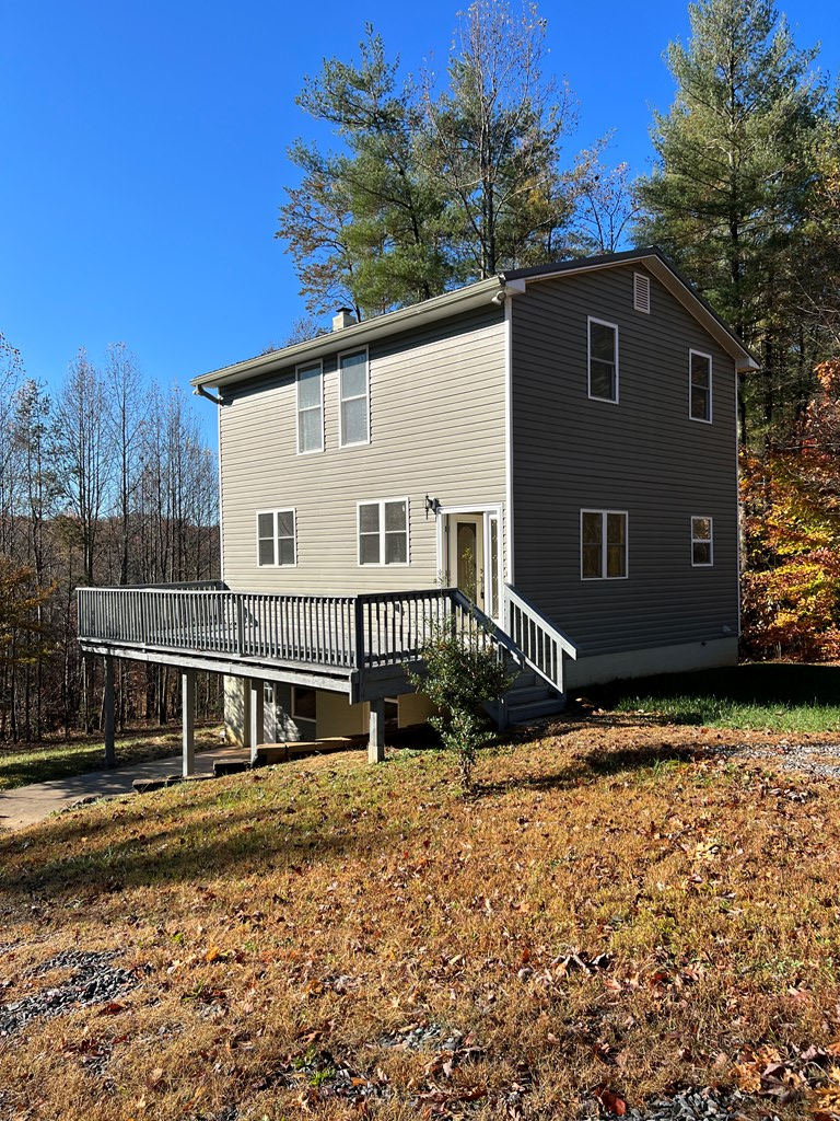 929 Homeplace Road Ararat, VA 24053 - Photo 3 of 16 Gallery Image 3