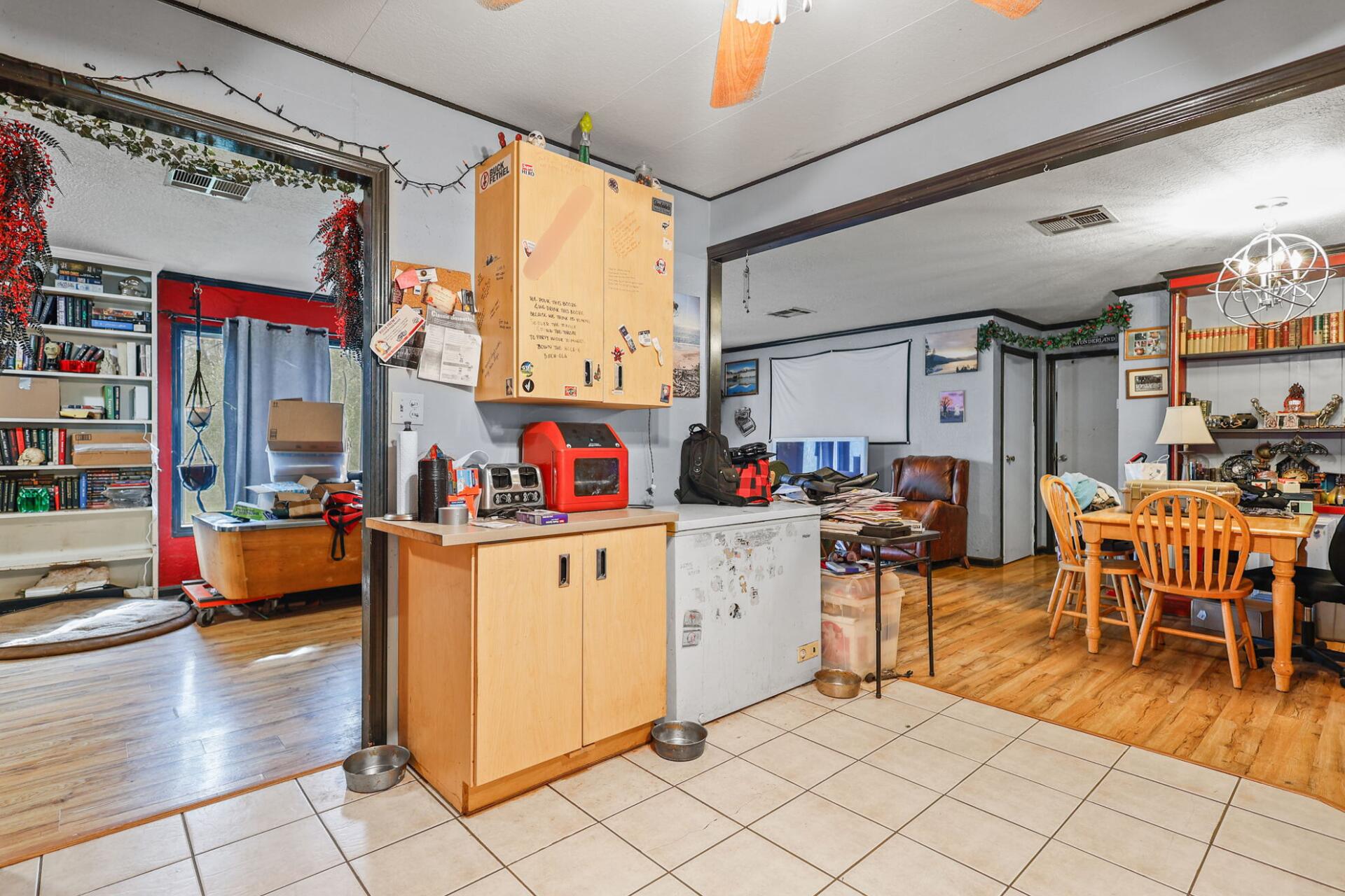 1800 Jason Way Redding, CA 96003 - Photo 8 of 26 17-web-or-mls-_K3A3776_1