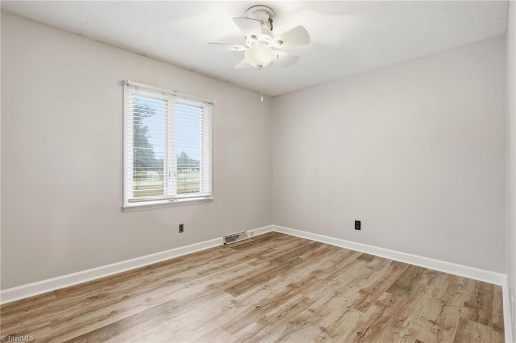 312 Aldridge Road Archdale, NC 27263 - Photo 22 of 47
