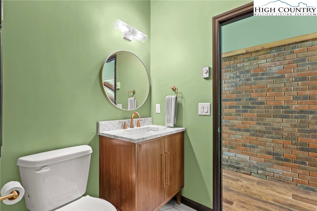 302 Walter Godbey Road West Jefferson, NC 28694 - Photo 23 of 32 Gallery Image 23