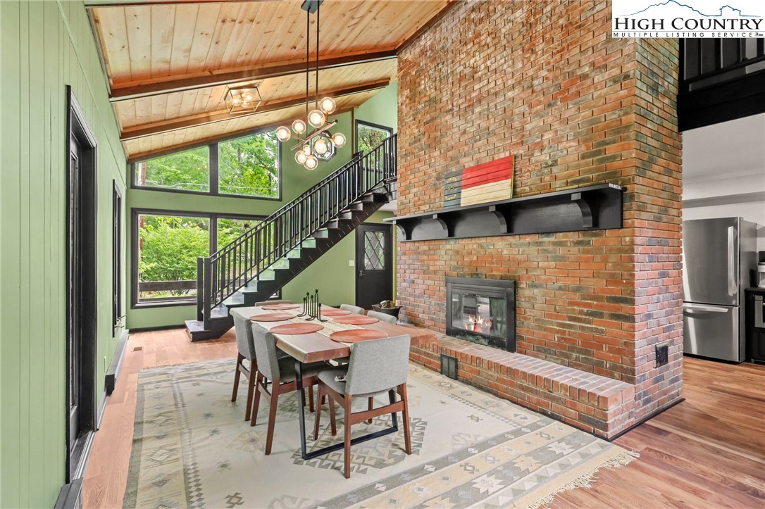 302 Walter Godbey Road West Jefferson, NC 28694 - Photo 4 of 32 Gallery Image 4