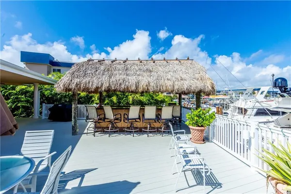 $3,200 | 100 Pelican Pointe Drive, Unit 103, Delray Beach, FL 33483