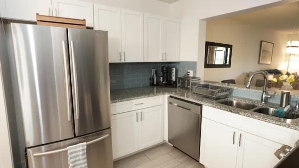 $3,200 | 100 Pelican Pointe Drive, Unit 103, Delray Beach, FL 33483