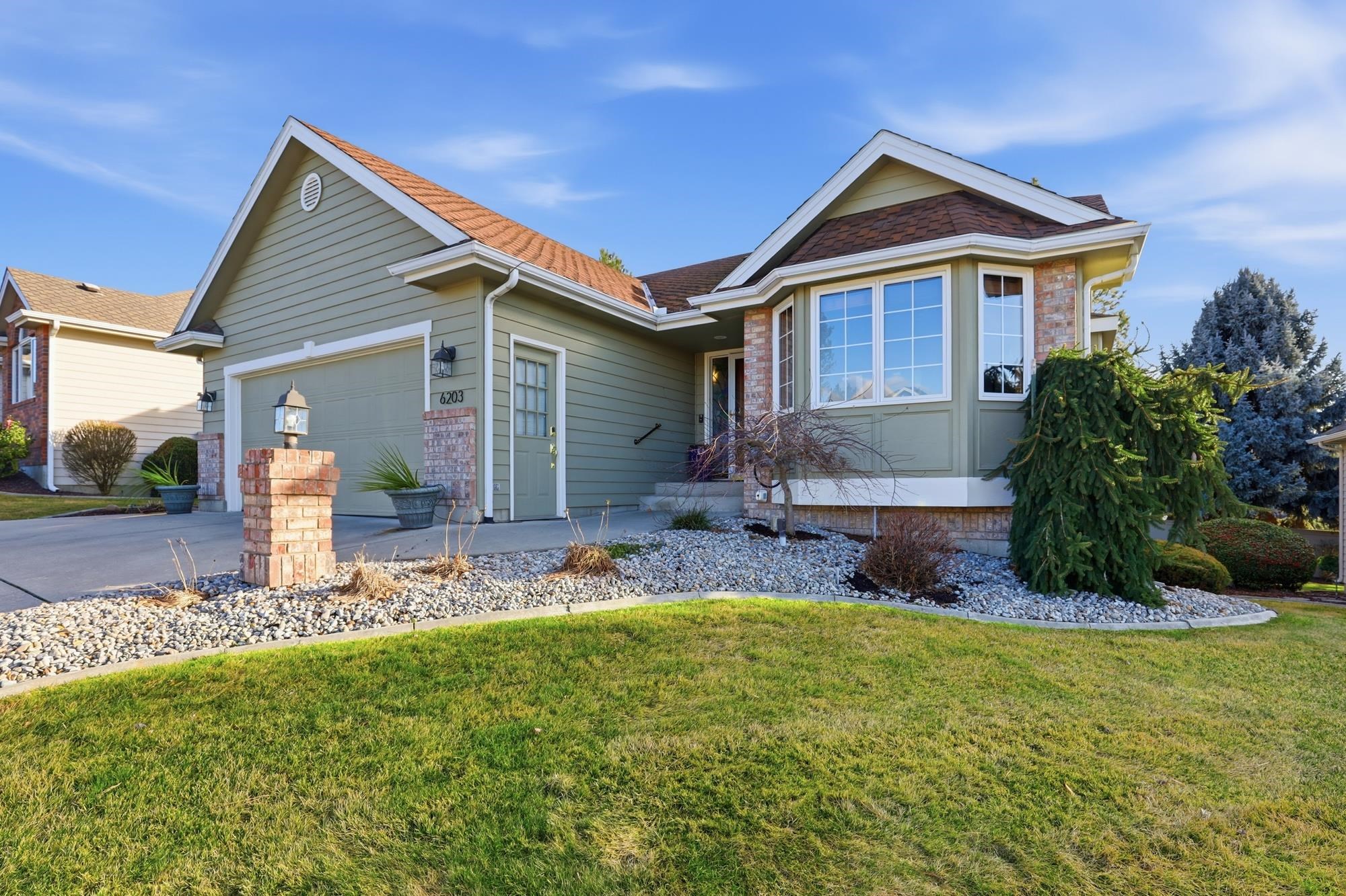 6203 West Shawnee Avenue Spokane, WA 99208 - Photo 2 of 48