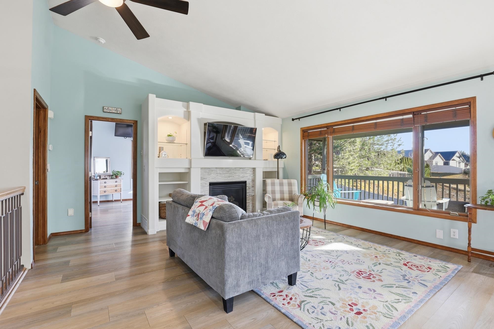 6203 West Shawnee Avenue Spokane, WA 99208 - Photo 5 of 48