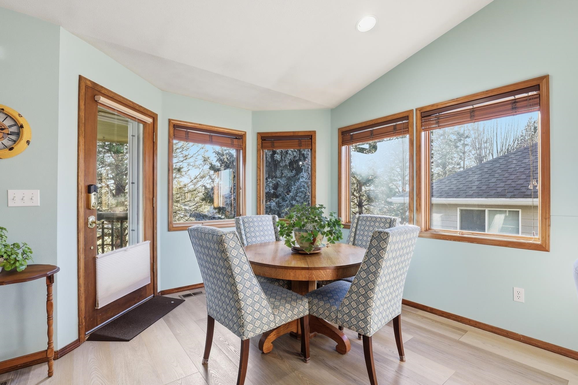 6203 West Shawnee Avenue Spokane, WA 99208 - Photo 9 of 48