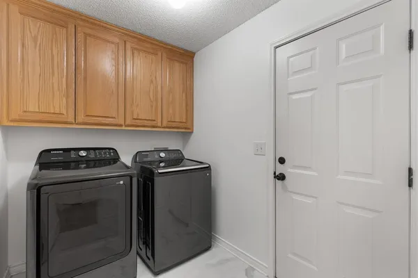 $249,900 | 26 Cherokee Trail, Iowa Park, TX 76367