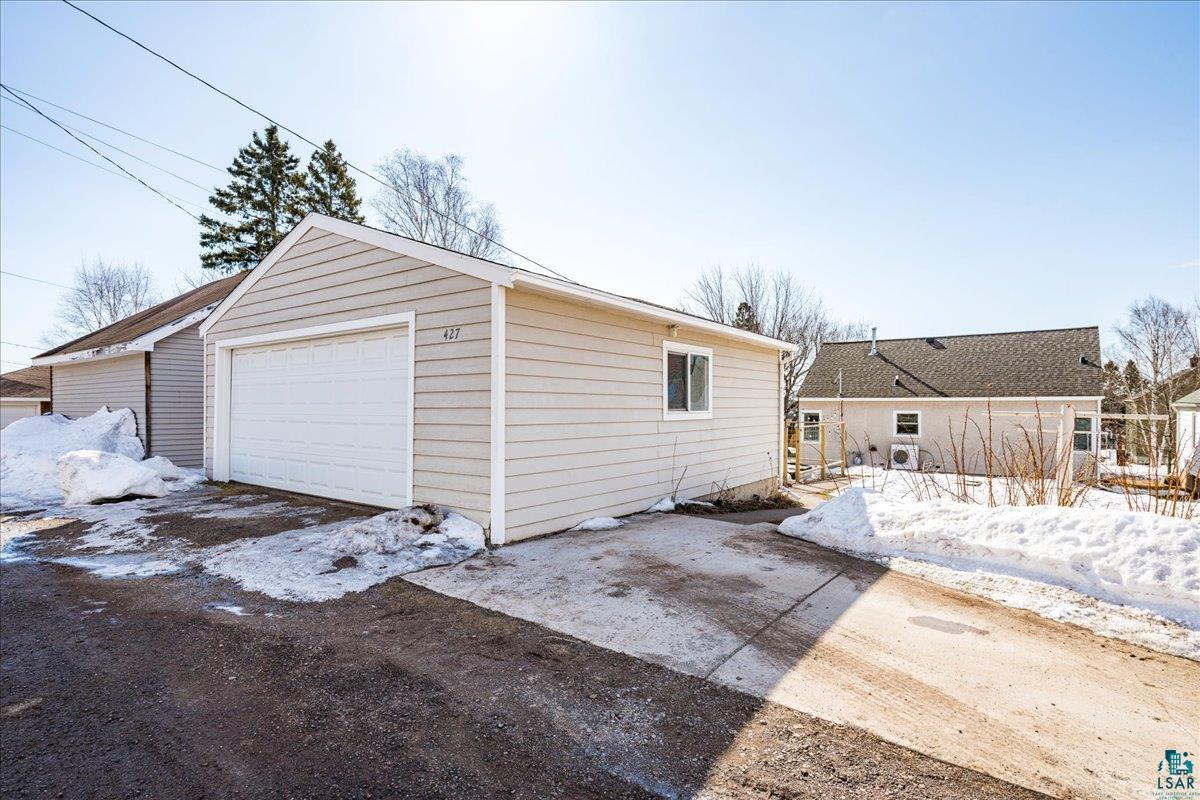 427 11th Avenue Two Harbors, MN 55616 - Photo 30 of 34