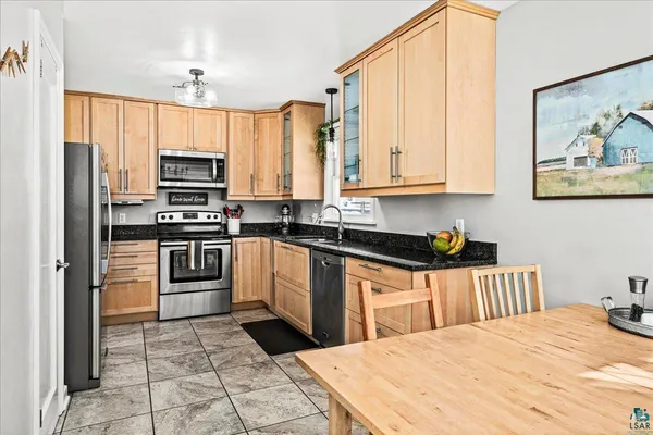 $299,900 | 427 11th Avenue, Two Harbors, MN 55616