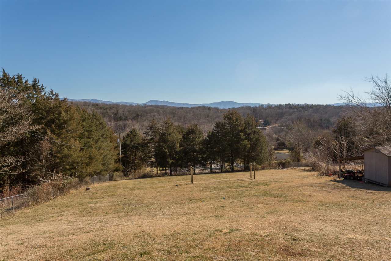 256 Airstrip Road Luray, VA 22835 - Photo 27 of 28 Gallery Image 27