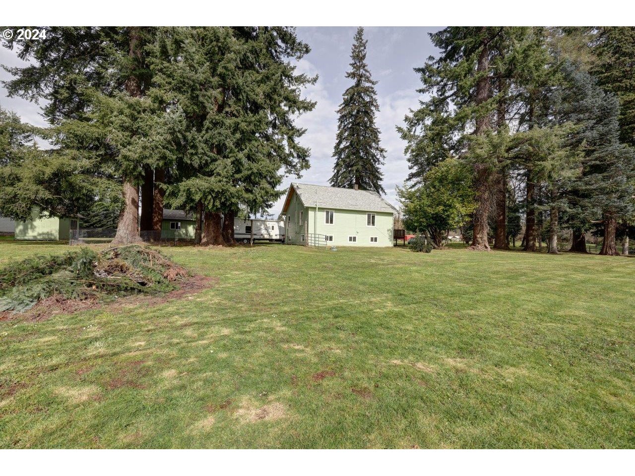 92464 Pilots Road Astoria, OR 97103 - Photo 7 of 45 Gallery Image 7