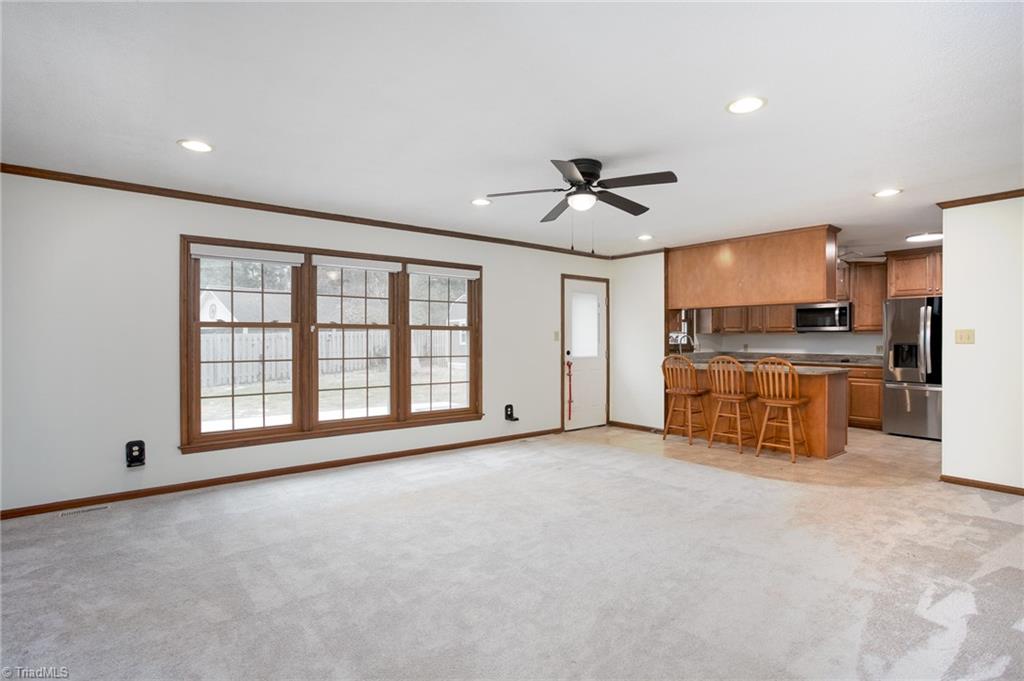 825 Whispering Wind Road Burlington, NC 27217 - Photo 8 of 40