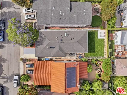 $2,995,000 | 3600 Pine Avenue, Manhattan Beach, CA 90266
