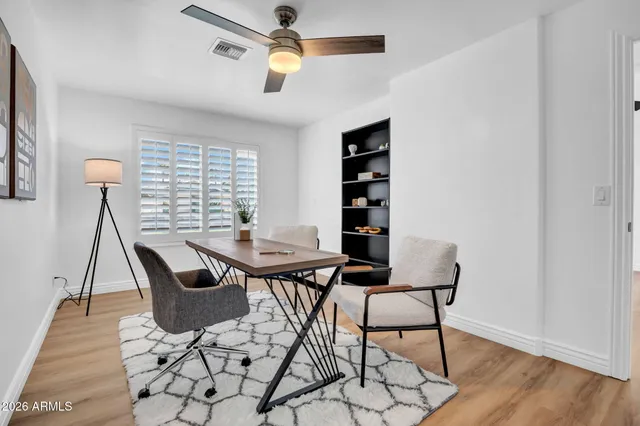 $4,695 | 10624 North 38th Street, Phoenix, AZ 85028