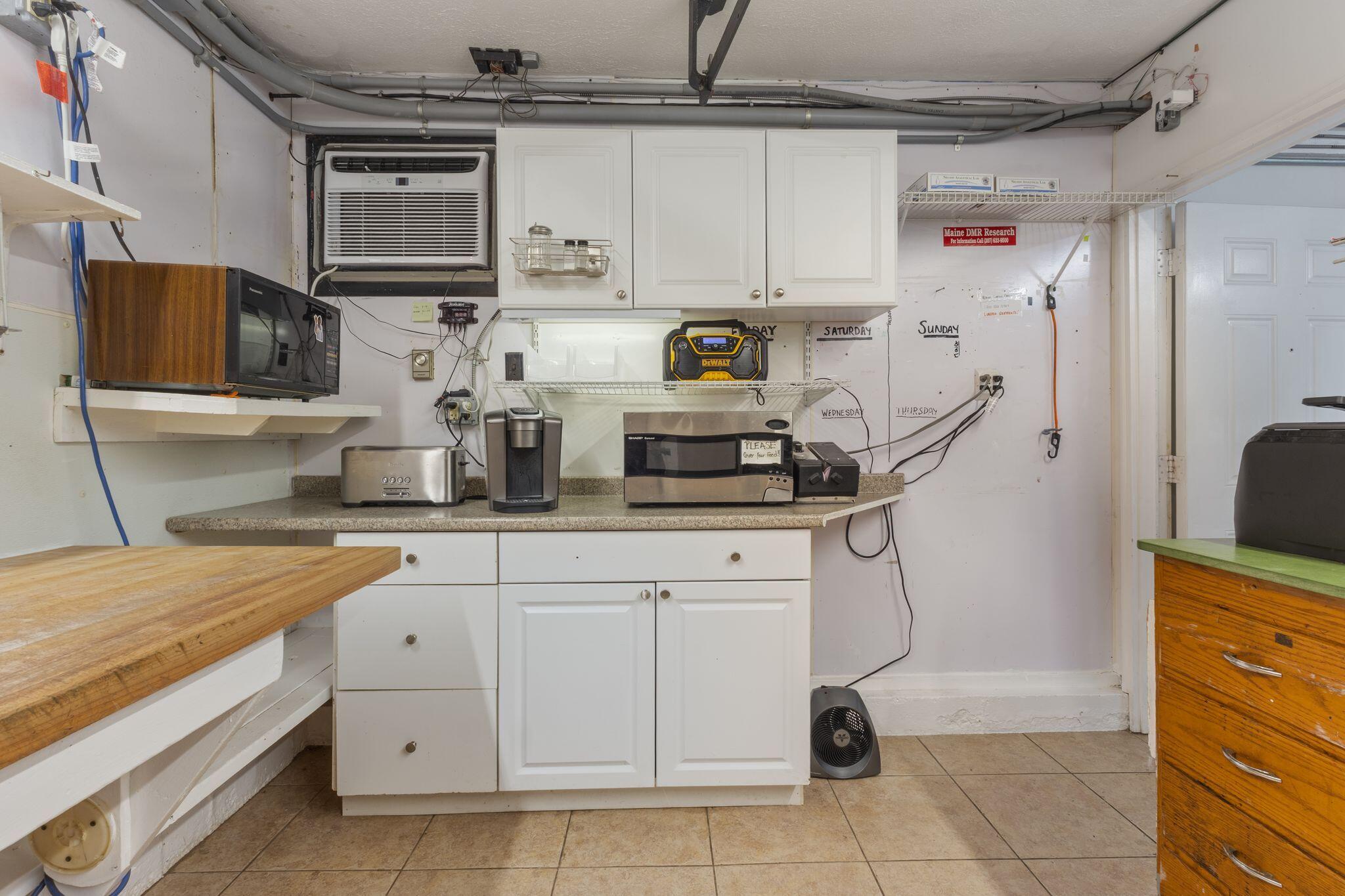 208 New Road Arundel, ME 04046 - Photo 46 of 56 208_New_Rd_039
