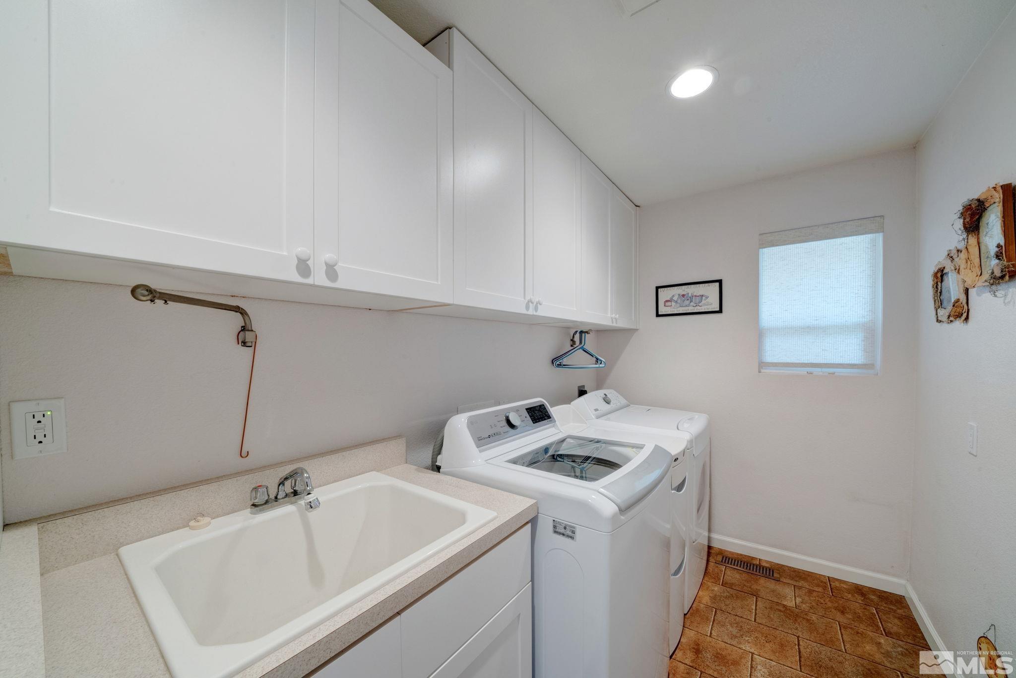 7495 Hillview Drive Reno, NV 89506 - Photo 23 of 40 Photo 23