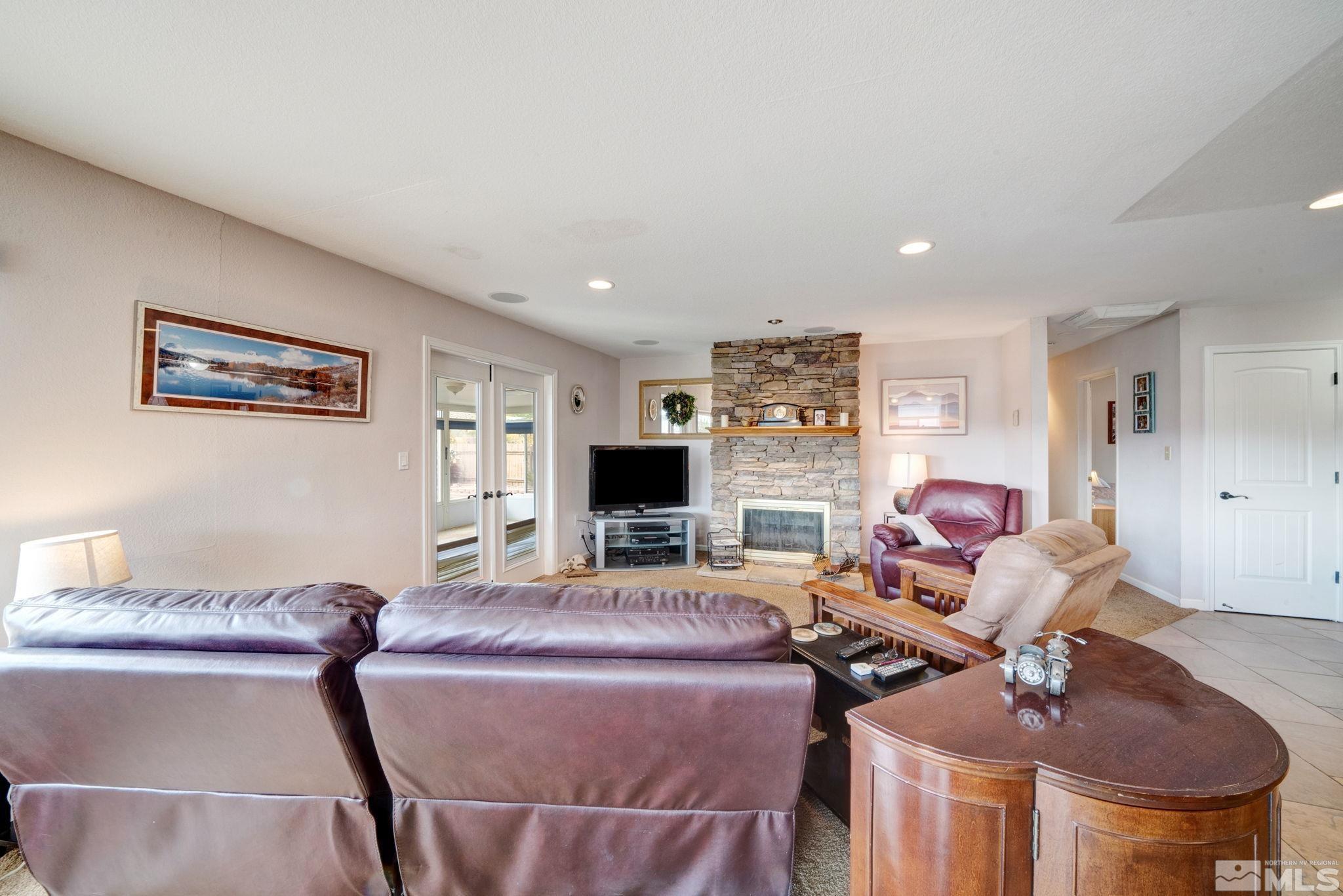 7495 Hillview Drive Reno, NV 89506 - Photo 6 of 40 Photo 6