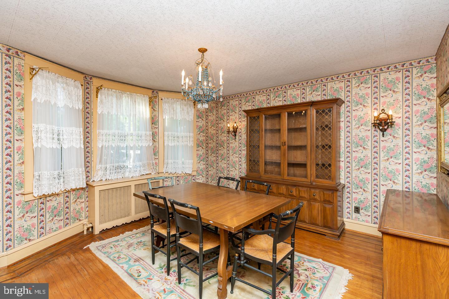 166 South Eagle Road Havertown, PA 19083 - Photo 7 of 28