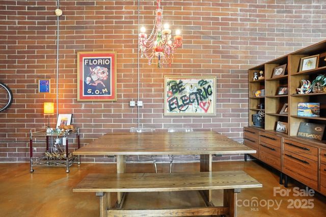 $290,000 | 626 North Graham Street, Unit 309, Charlotte, NC 28202