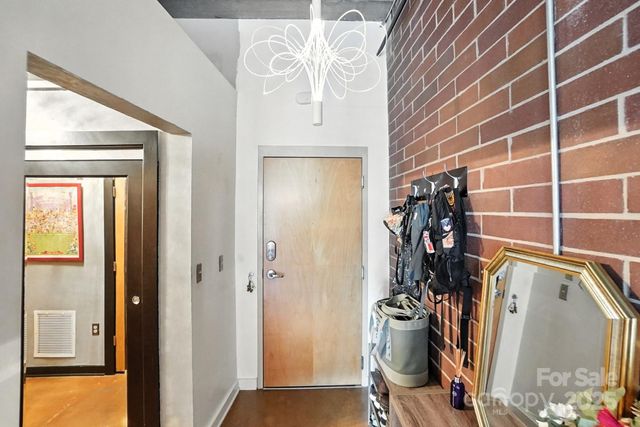 $290,000 | 626 North Graham Street, Unit 309, Charlotte, NC 28202