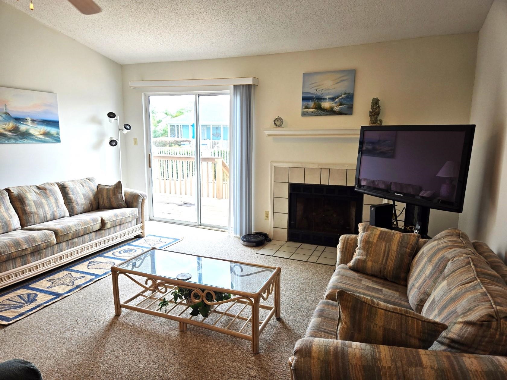 3200 Loop Road, Unit 87 Orange Beach, AL 36561 - Photo 9 of 46 Living Room