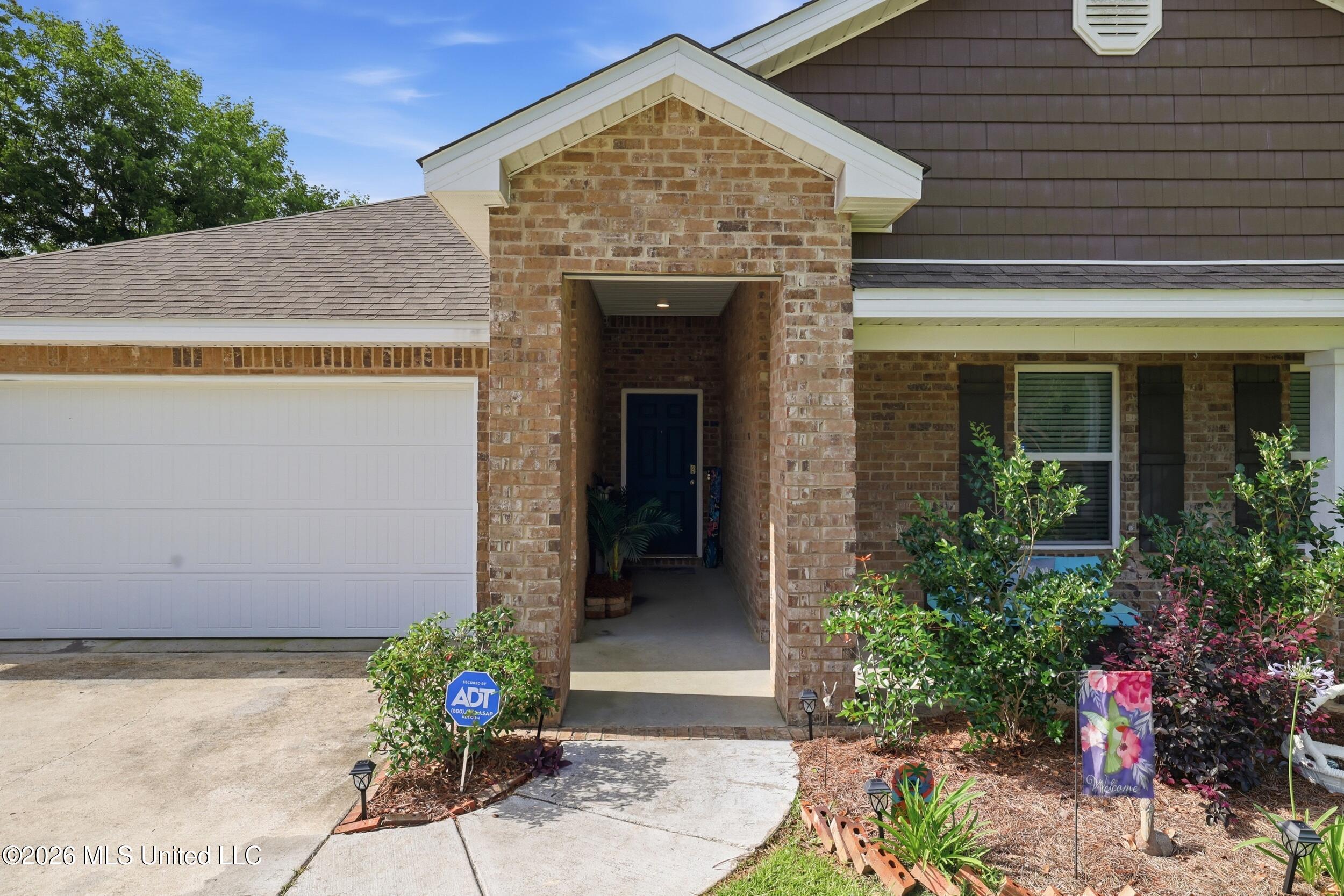 8257 Curry Road Biloxi, MS 39532 - Photo 7 of 49 R6__1131