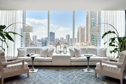$1,600,000 | 401 North Wabash Avenue, Unit 84F, Chicago, IL 60611