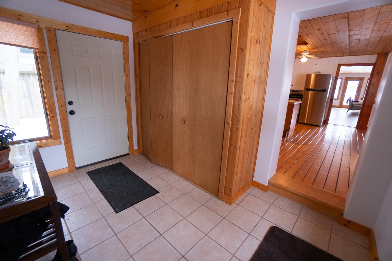 348 Bass Lake Road Traverse City, MI 49685 - Photo 13 of 32 1871879-12.JPG