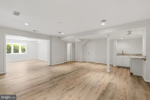 $2,850,000 | 7009 Loch Lomond Drive, Bethesda, MD 20817