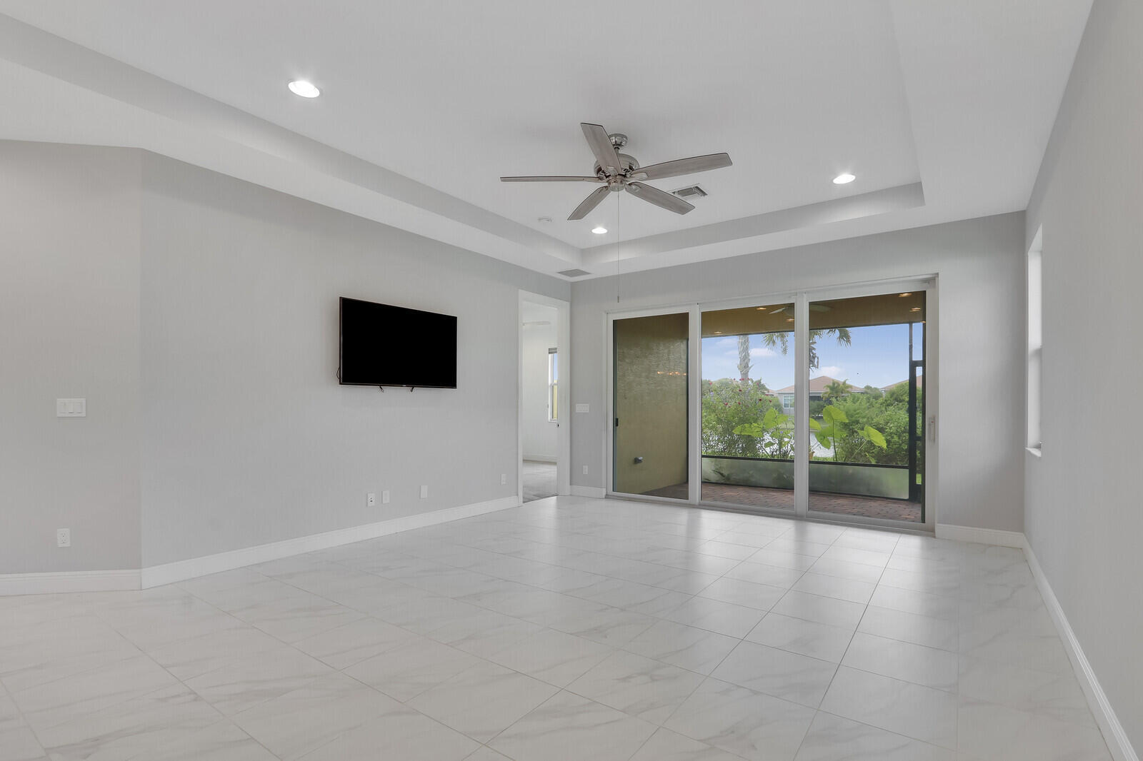 21026 Southwest Modena Way Port St. Lucie, FL 34986 - Photo 8 of 57 08_image_8_mls