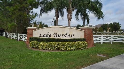 7652 Ripplepointe Way Windermere, FL 34786 - Photo 18 of 21 a view of outdoor space with garden