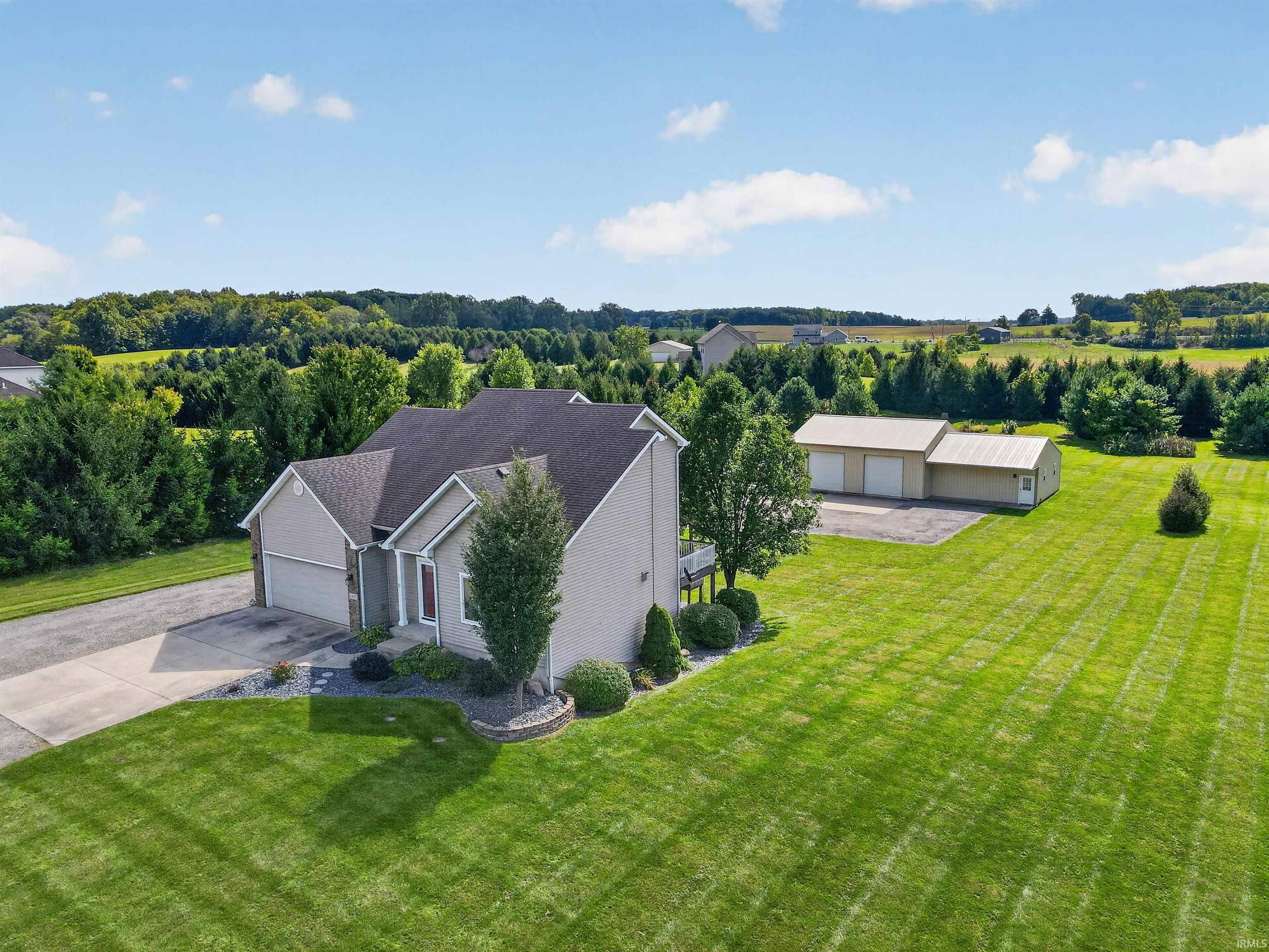 3497 West Keiser Road South Whitley, IN 46787 - Photo 11 of 50 Gallery Image 11