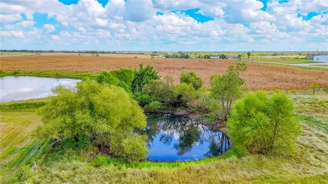 $241,000 | 935 Southwest 58th Highway, Holden, MO 64040