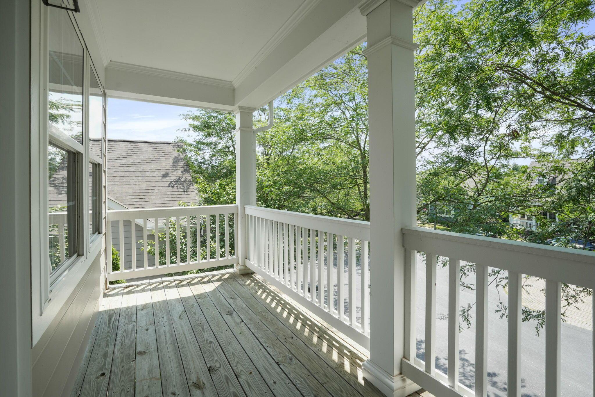 7683 Timber Ridge Drive Powell, OH 43065 - Photo 4 of 49 Front Porch