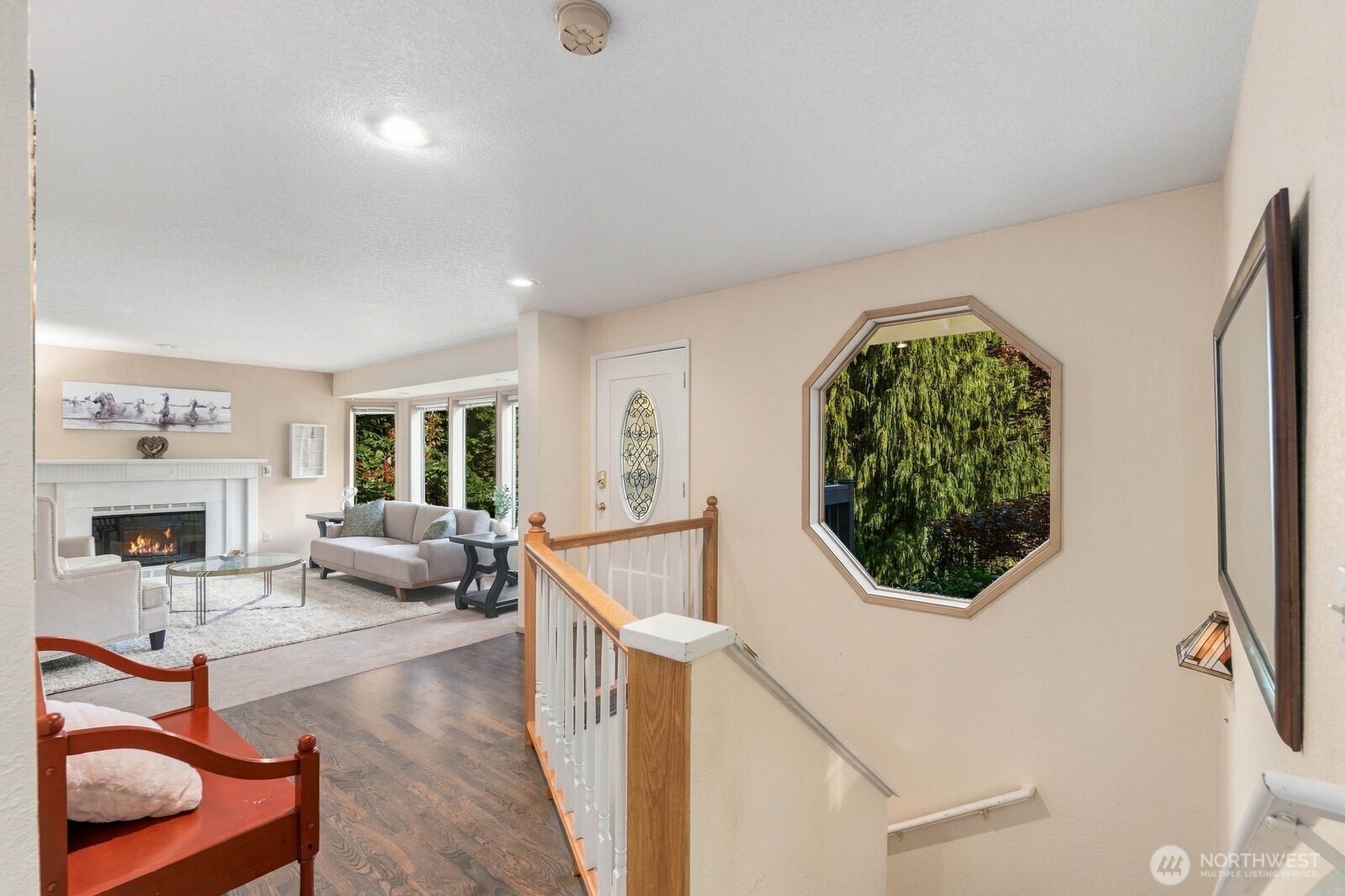 6922 North Meadowdale Road Edmonds, WA 98026 - Photo 5 of 30 Gallery Image 5