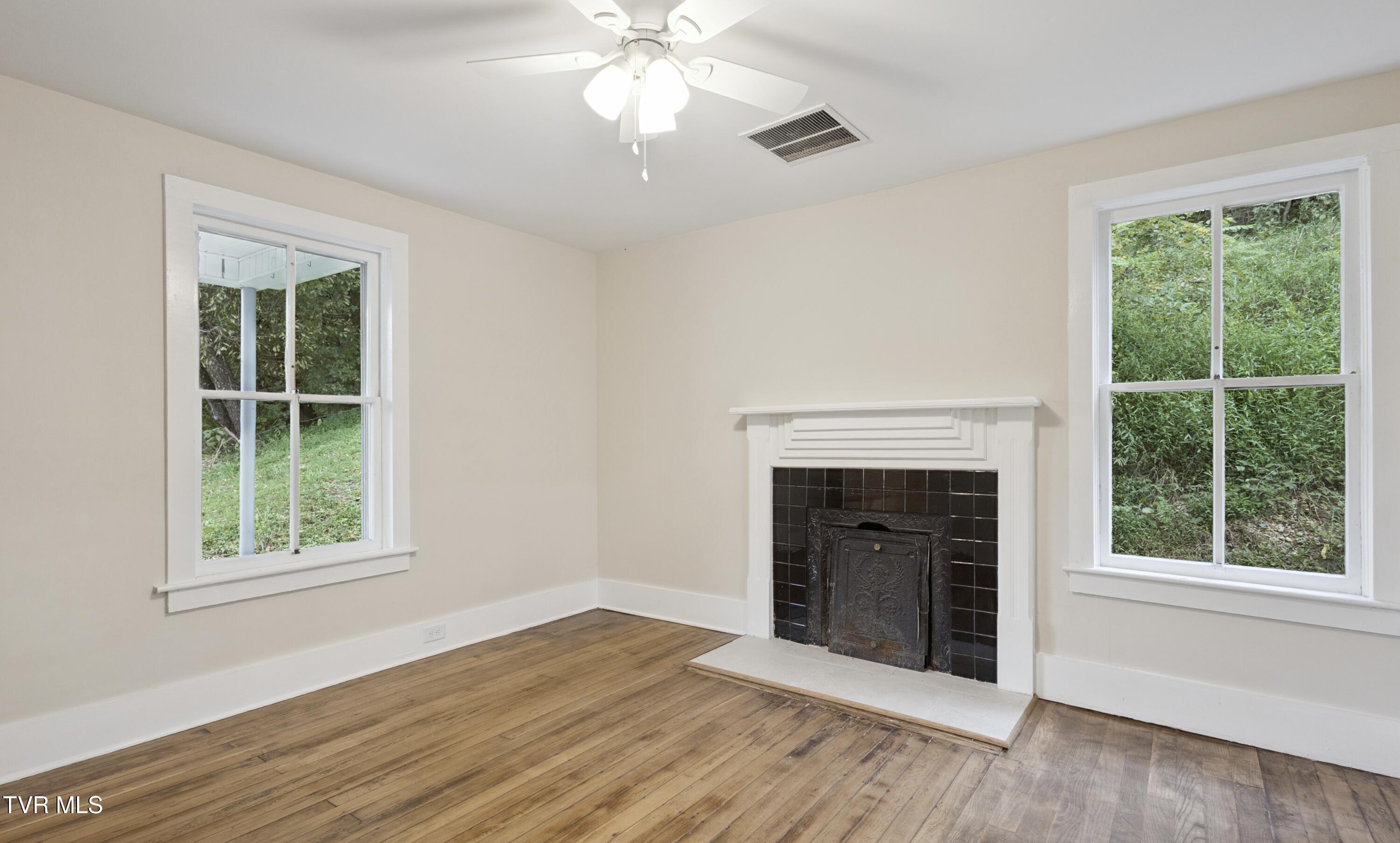 630 Artrip Road Cleveland, VA 24225 - Photo 16 of 43 IMG_0347