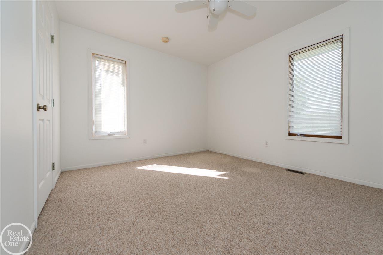 7224 Comstock Road Jeddo, MI 48032 - Photo 28 of 45 31384841-27.JPG