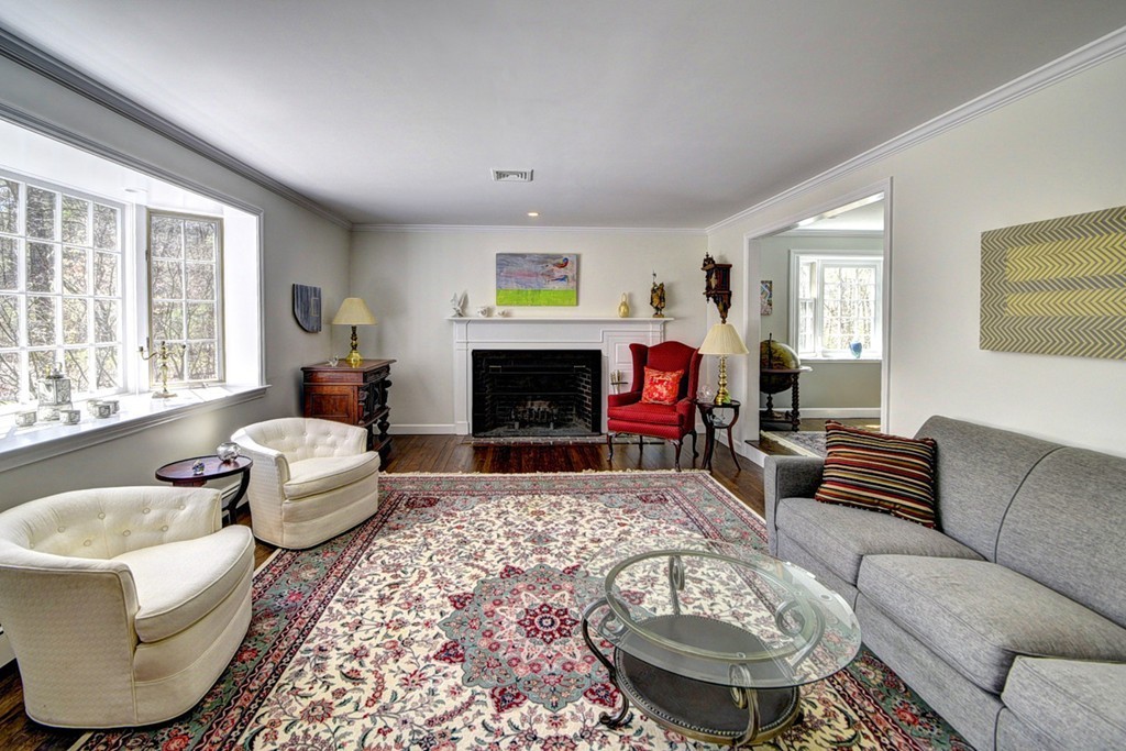 56 Surrey Lane Boxford, MA 01921 - Photo 11 of 27 Gallery Image 11