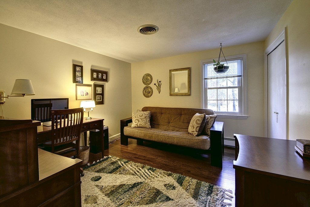 56 Surrey Lane Boxford, MA 01921 - Photo 17 of 27 Gallery Image 17