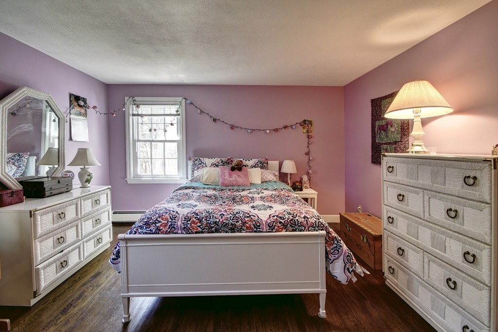 56 Surrey Lane Boxford, MA 01921 - Photo 18 of 27 Gallery Image 18