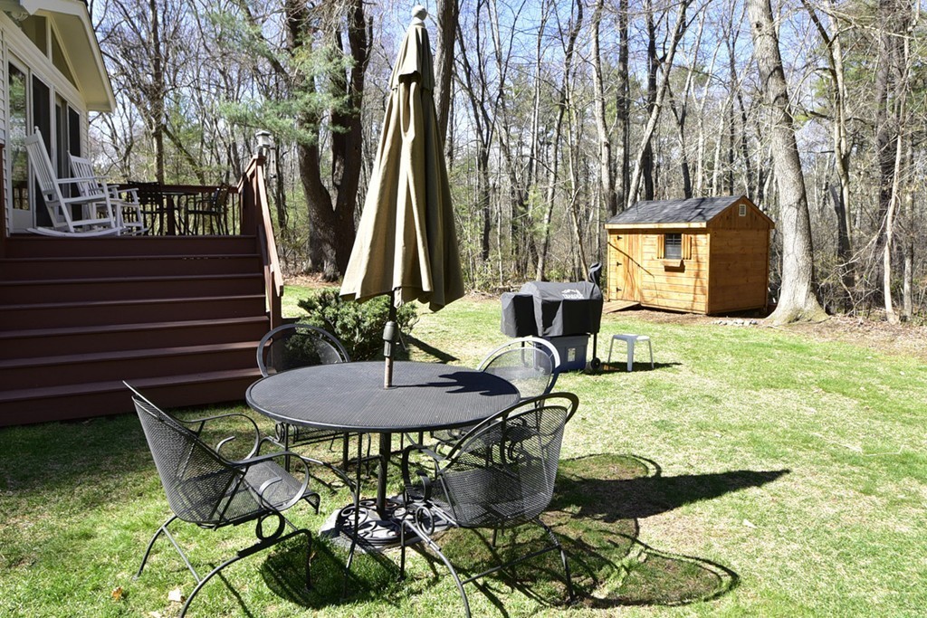 56 Surrey Lane Boxford, MA 01921 - Photo 26 of 27 Gallery Image 26