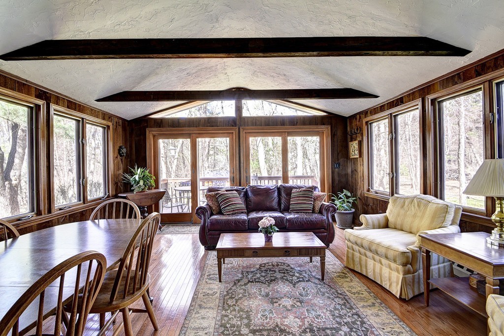 56 Surrey Lane Boxford, MA 01921 - Photo 8 of 27 Gallery Image 8