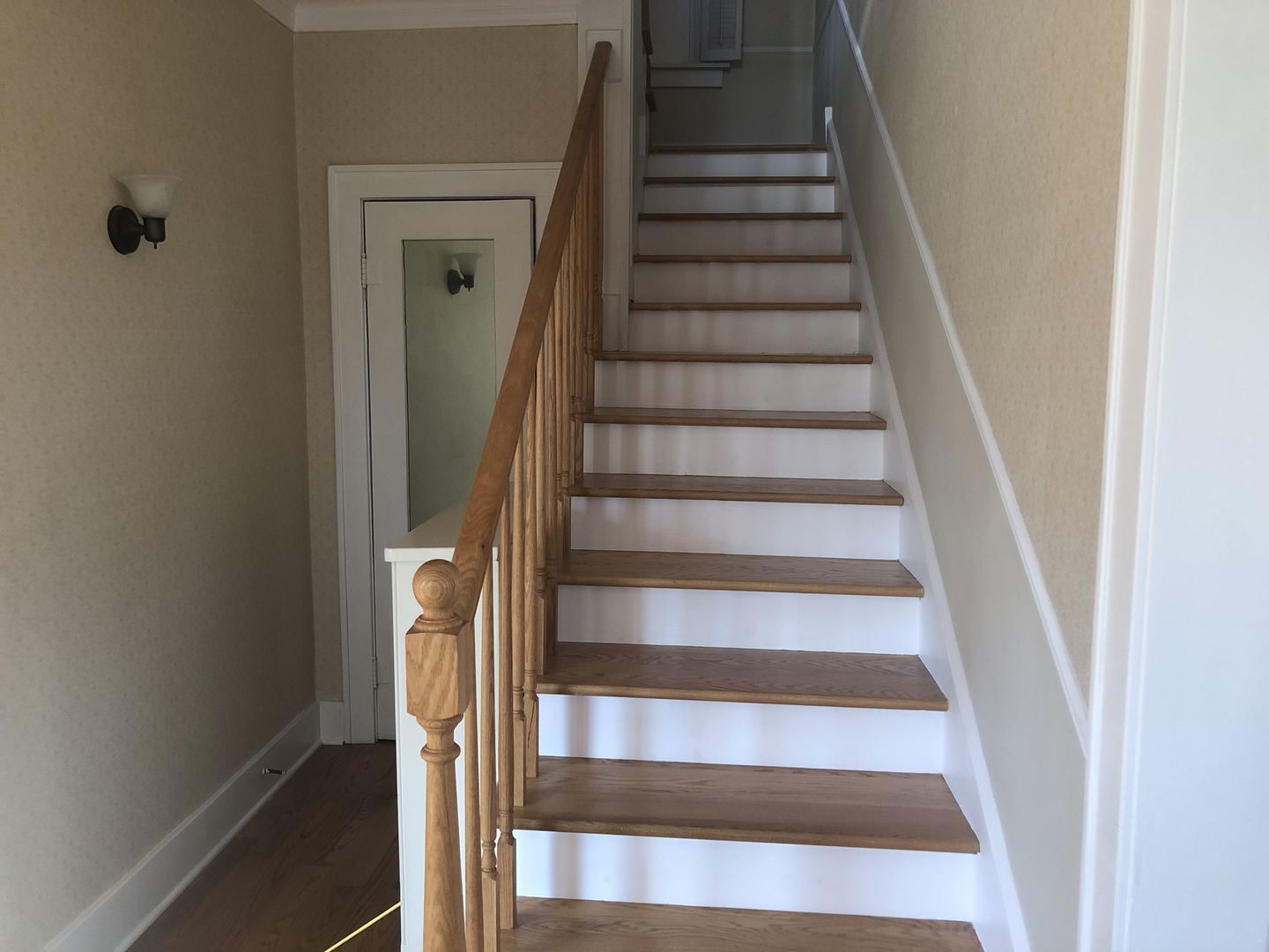 280 Fairbank Road Riverside, IL 60546 - Photo 19 of 33 a view of entryway