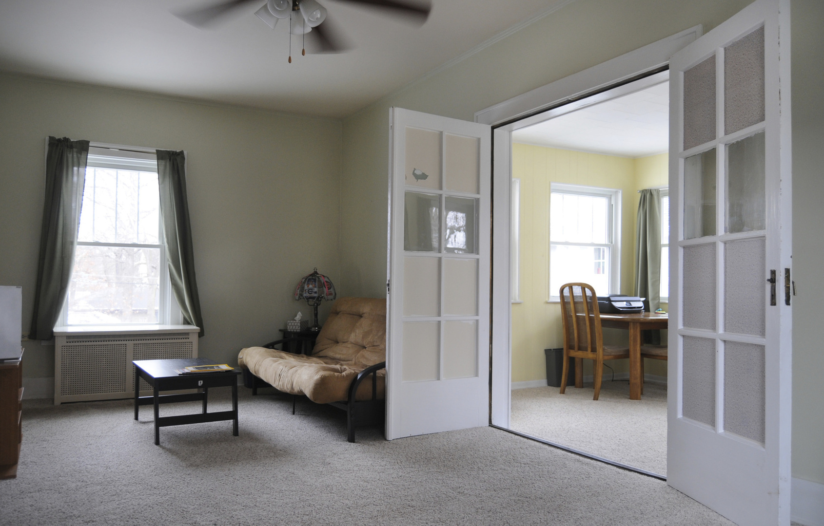 280 Fairbank Road Riverside, IL 60546 - Photo 21 of 33 a living room with furniture and a window