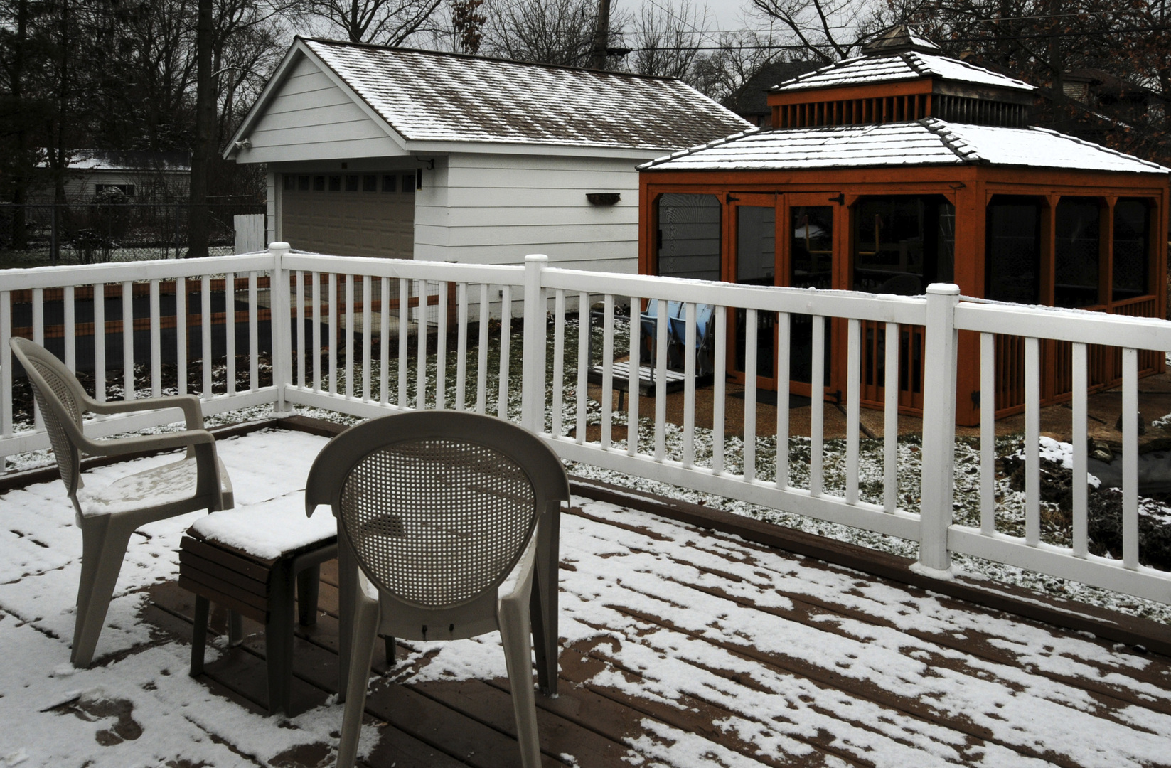 280 Fairbank Road Riverside, IL 60546 - Photo 30 of 33 a view of a chair and table in the deck